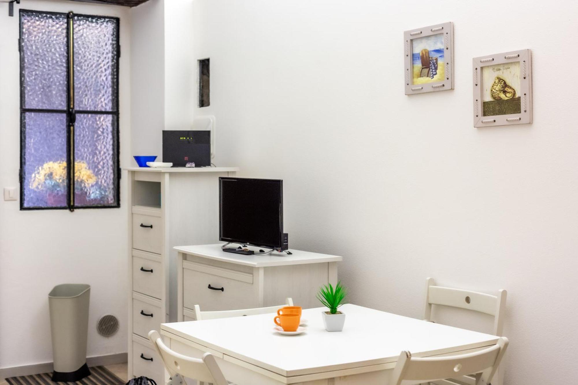 216B - Monolocale Lapigna Sanremo, Centro Storico Leilighet Eksteriør bilde