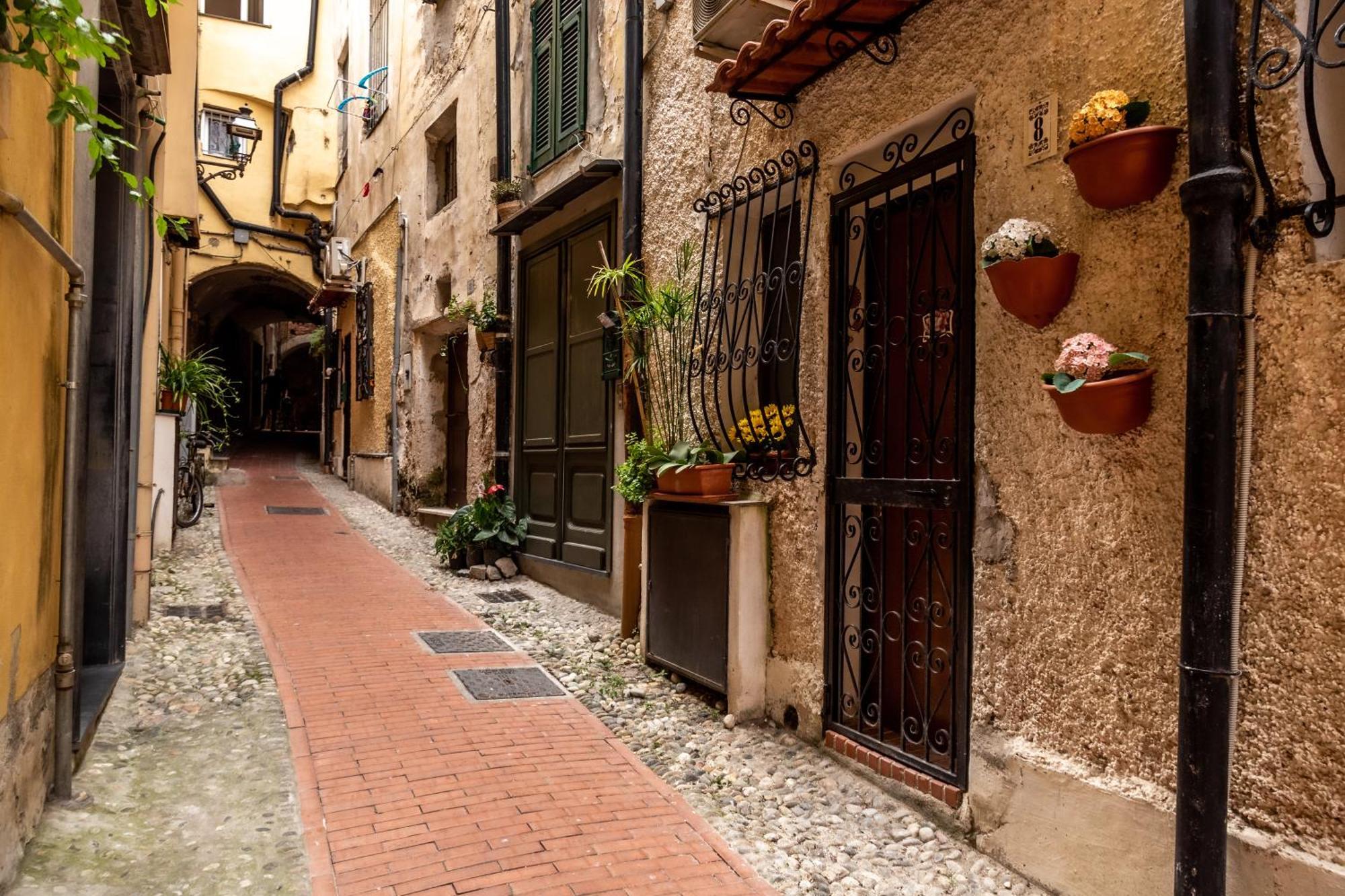 216B - Monolocale Lapigna Sanremo, Centro Storico Leilighet Eksteriør bilde